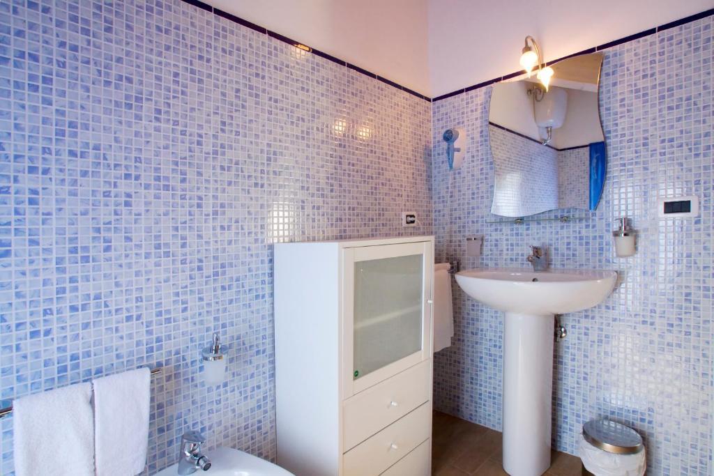B&B Luca Montesilvano Ruang foto